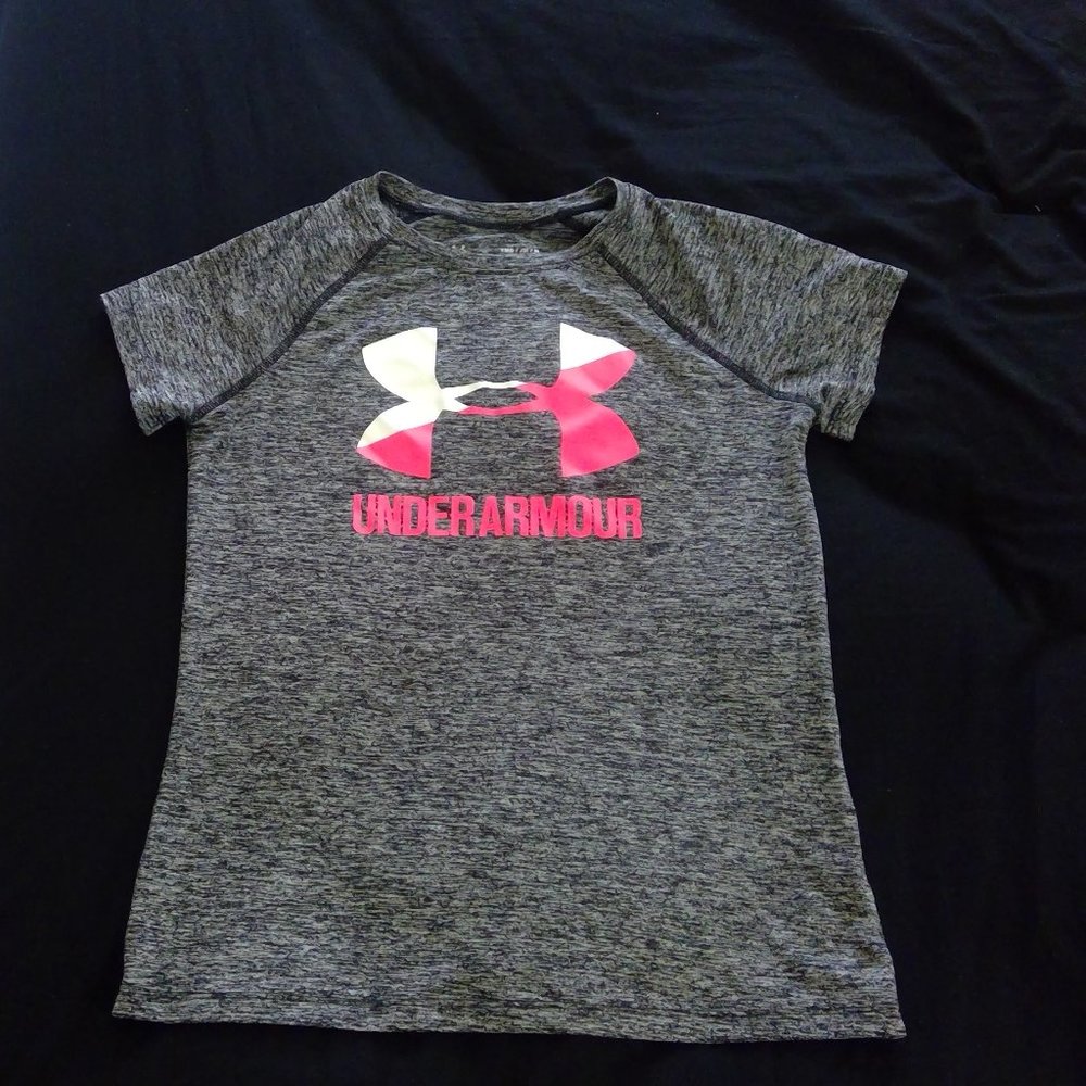 Girls Under Armour Shirt